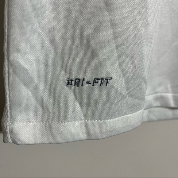 Women’s Nike‎ Dri Fit Vneck Jersey Michigan Jaguars FC Soccer Size XL - Picture 3 of 10